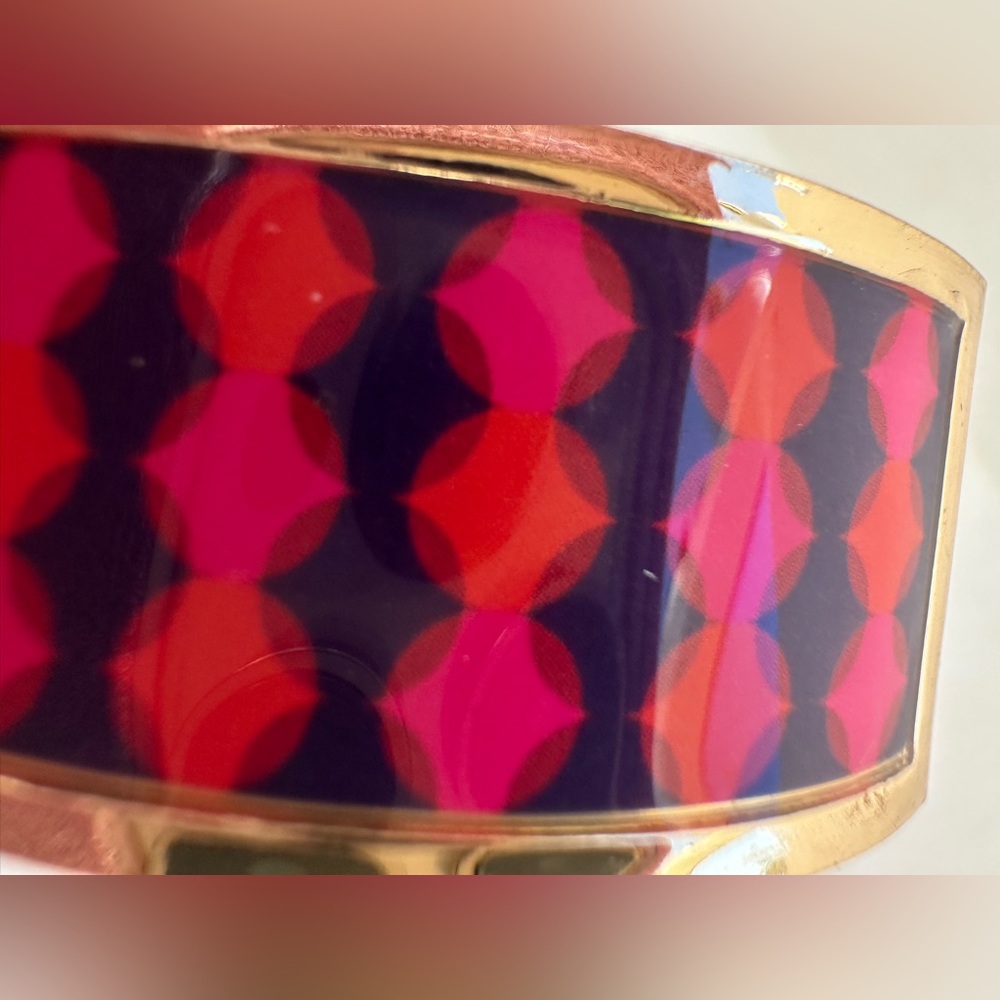Avon Signature Pink And Purple Goldtone “Joyful Beautiful Bangle” - Picture 6 of 15